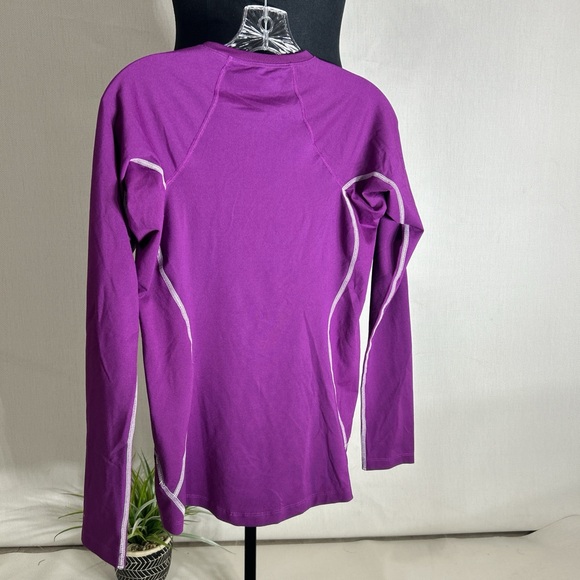 Columbia women.s' Short Sleeve Performance Tees - Blue, Purple, Light Pink - Picture 3 of 8